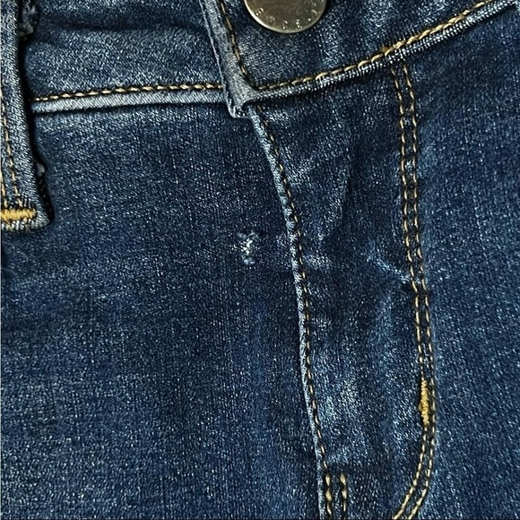 NWT L’AGENCE Dark Wash Stretch Denim Low Rise Ankle Crop Capris Skinny Jeans 27‎ - Picture 7 of 7